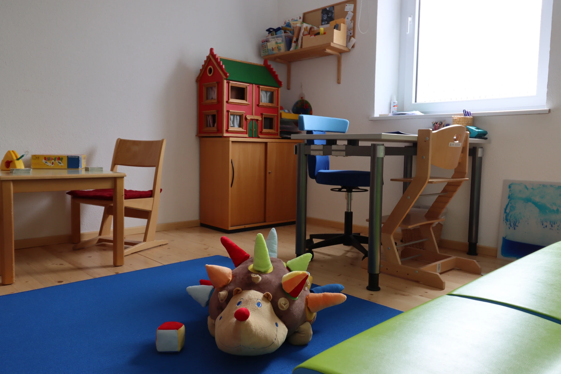 Frühförderung-Fachdienst-Peißenberg_Kinderhilfe-Oberland_Therapieraum-02